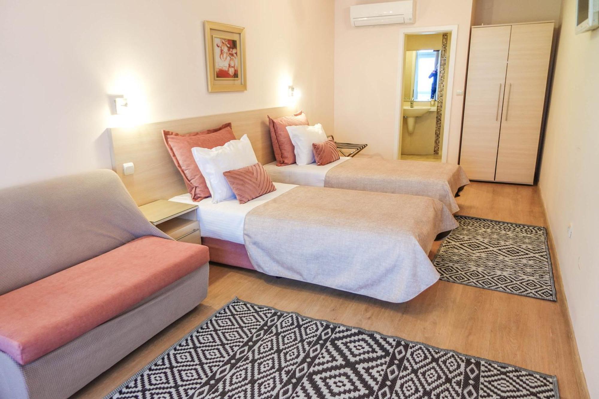 Hotel Acropolis Varna Exterior photo