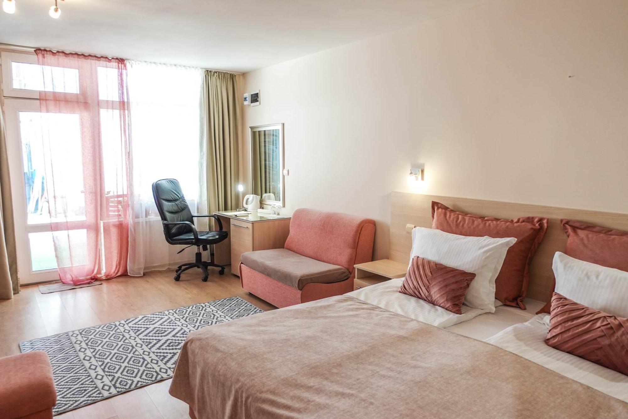 Hotel Acropolis Varna Exterior photo