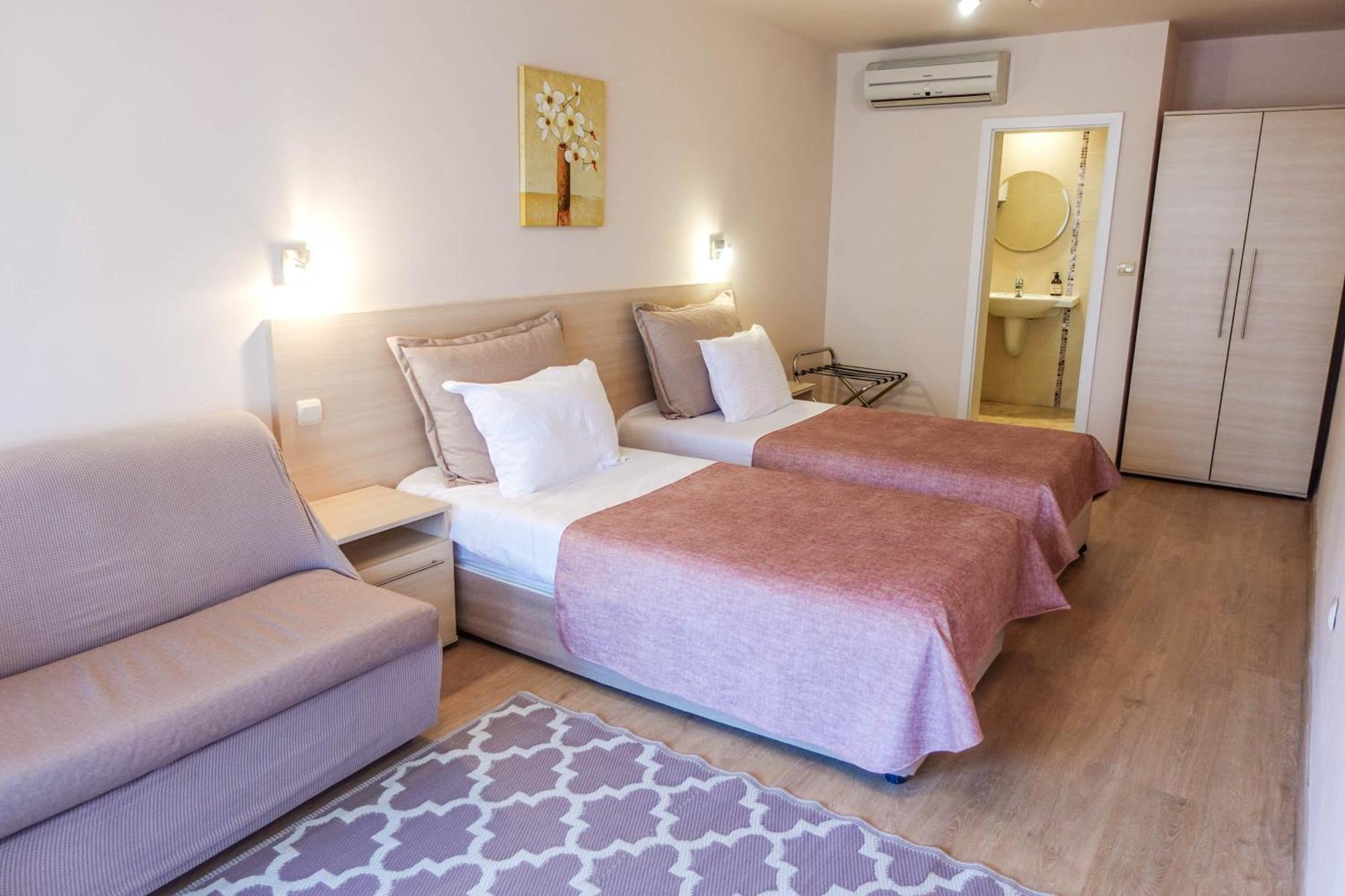 Hotel Acropolis Varna Exterior photo