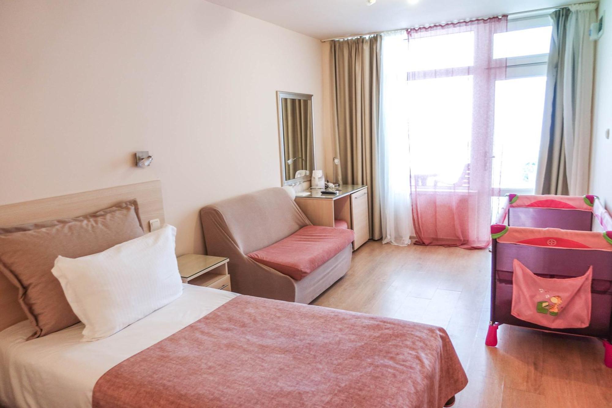 Hotel Acropolis Varna Exterior photo